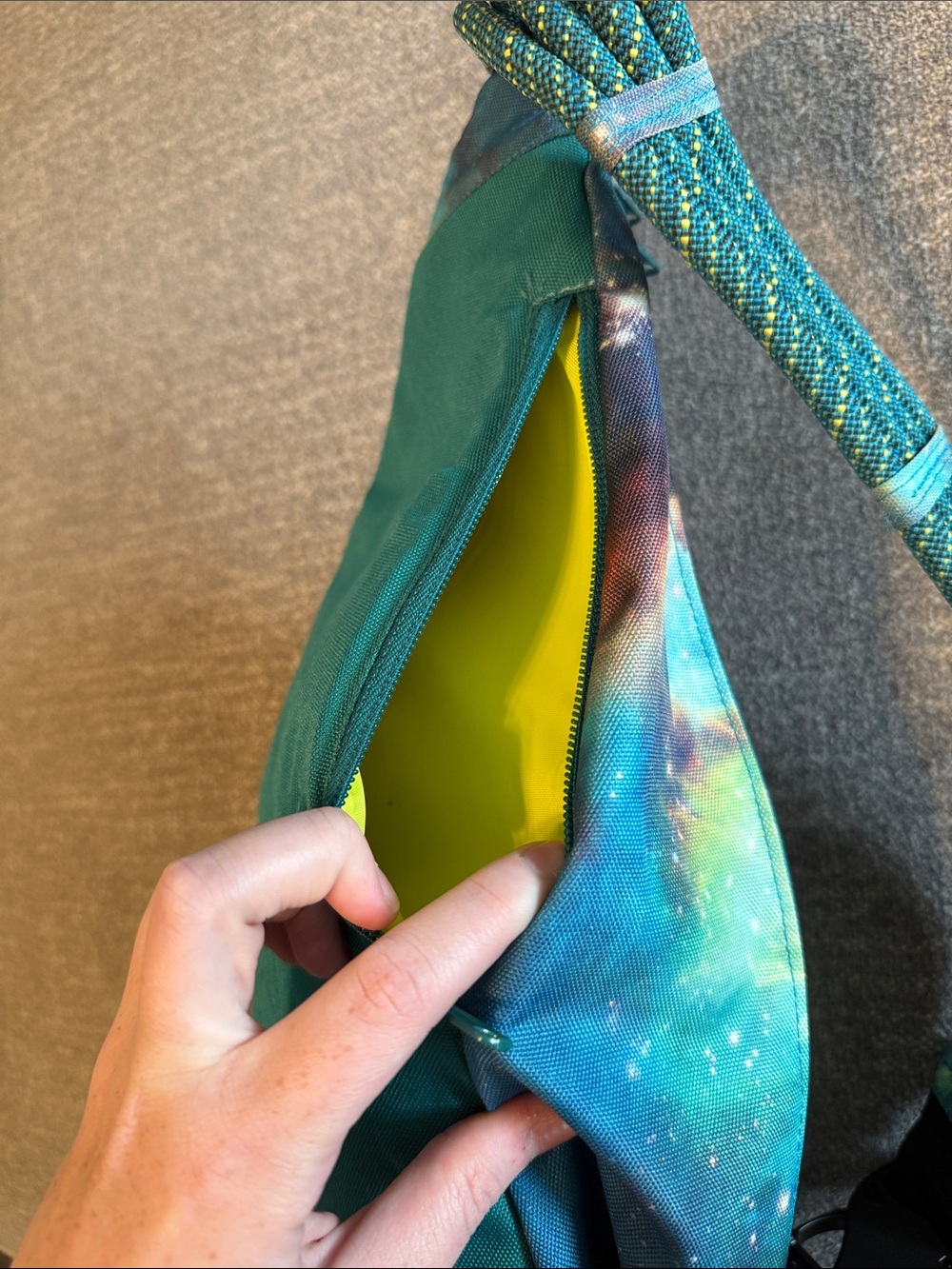 Kavu Teal Galaxy Rope Strap Sling Bag - Picture 3 of 6